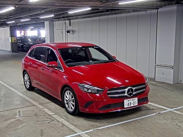 385 Mercedes benz B class 247084 2019 г. (ZIP Osaka)